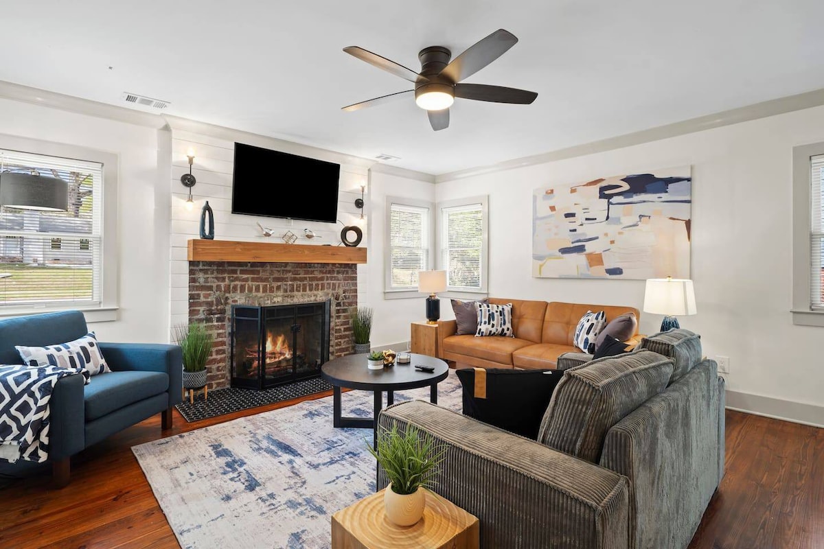 Marietta Square Suites – Big Home & Large Groups! 3