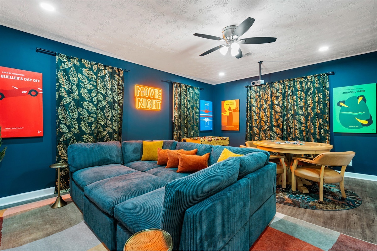 Pet Friendly, Cozy Fam Vac Home, Deck, 15 mins to Truist 1