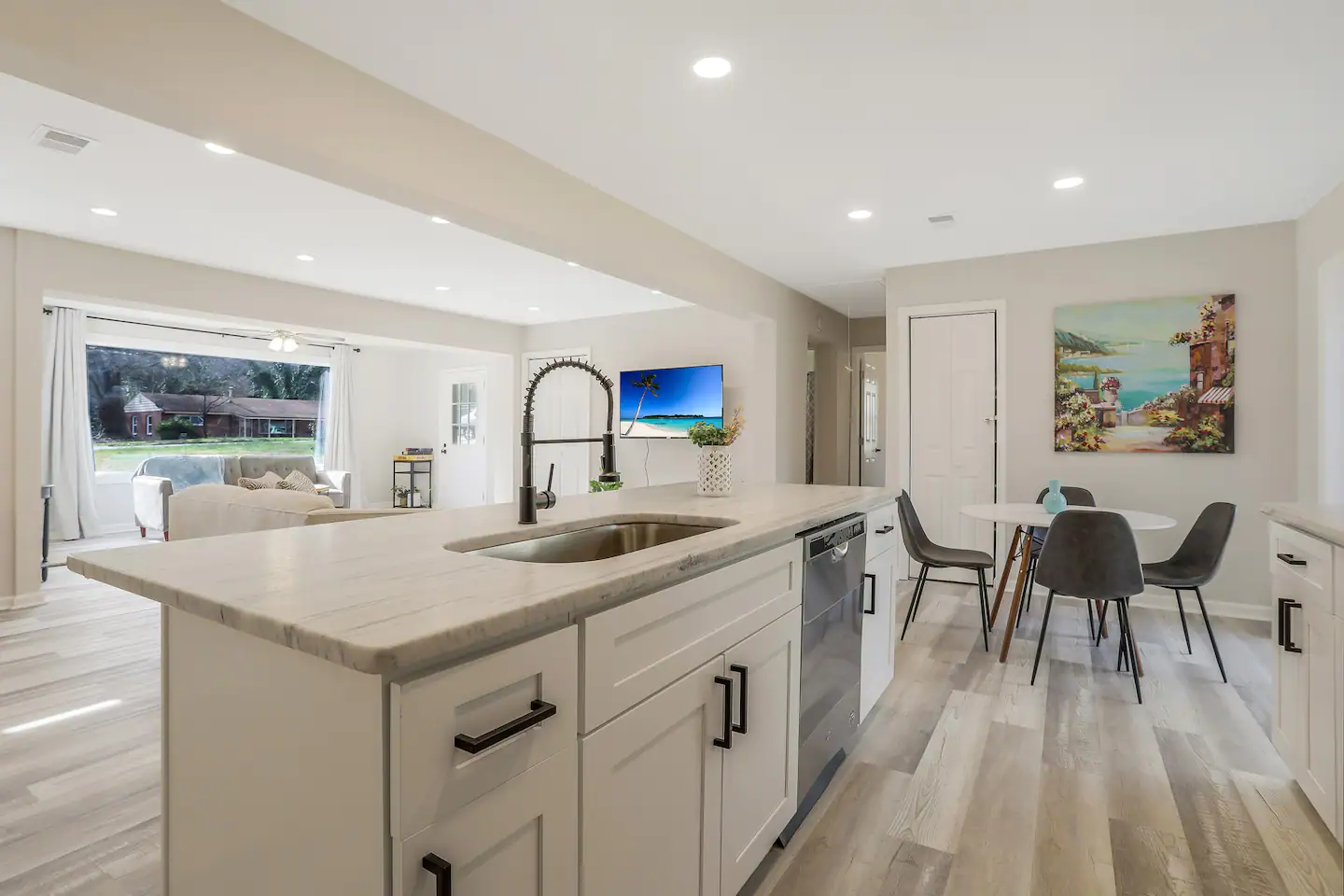 3032 Brook Drive